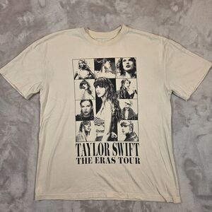 Taylor Swift Eras Tour 2023 T Shirt XS Cream Official Concert Merch